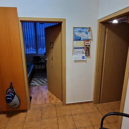 Almet Apartmanove 206 Lejlighed