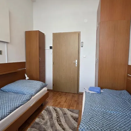 Almet Apartmanove 206 Lejlighed
