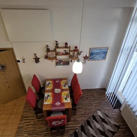 Almet Apartmanove 206