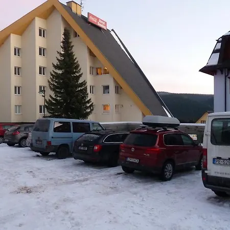 Almet Apartmanove 206 Dóval