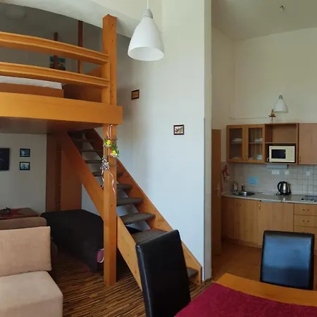 Appartement Almet Apartmanove 206
